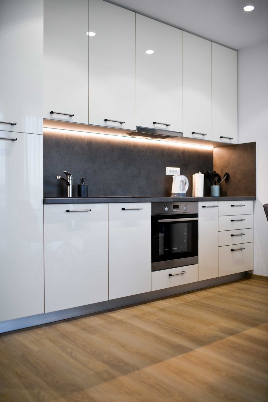 CROWONDER  Superior Apartments and Rooms Oaza with Heated Swimming Pool, Gym and Sauna- Apartment A204 (2+2) with Sea View