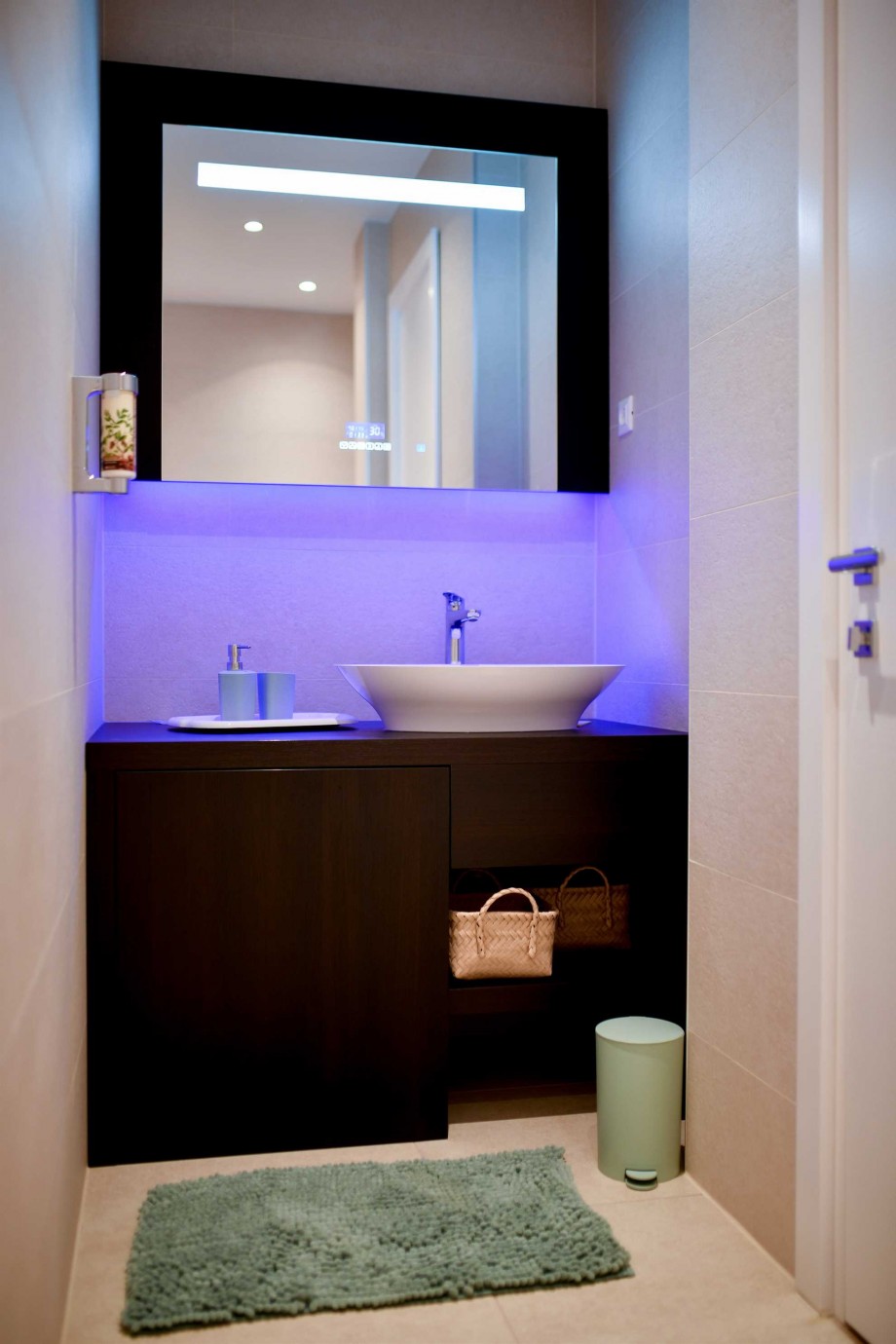 CROWONDER  Superior Apartments and Rooms Oaza with Heated Swimming Pool, Gym and Sauna- Apartment A204 (2+2) with Sea View