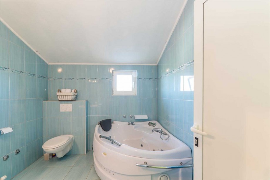 CROWONDER Sun & Fun Apartaments with Swimming Pool - Apartment Green Olives for 10 people