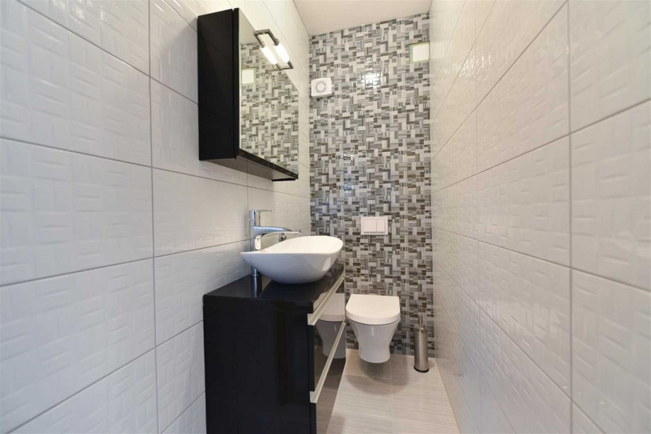 CROWONDER Luxury Vir Apartments- Apartment A1