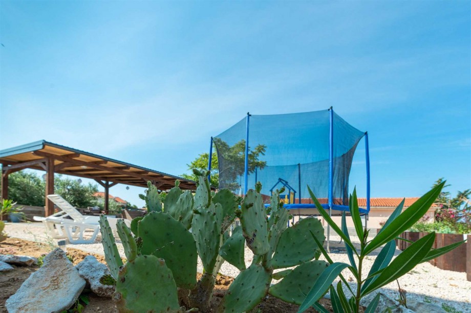 CROWONDER Luxury Vir Apartments- Apartment A1