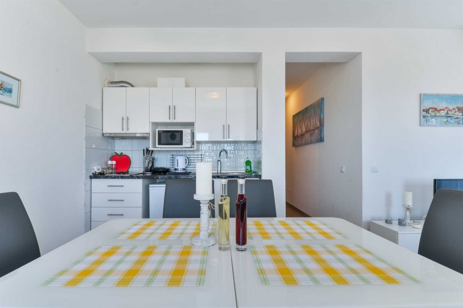 CROWONDER Luxury Vir Apartments- Apartment A5 with Sea View