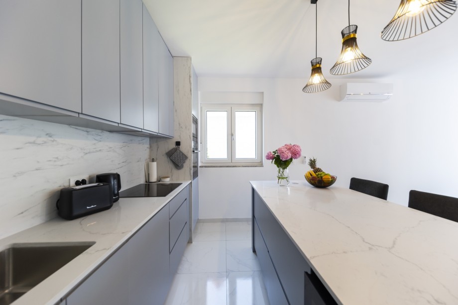 Crowonder Mila Prestige Villa with a Heated Swimming Pool, Sauna and Jacuzzi on the Rooftop