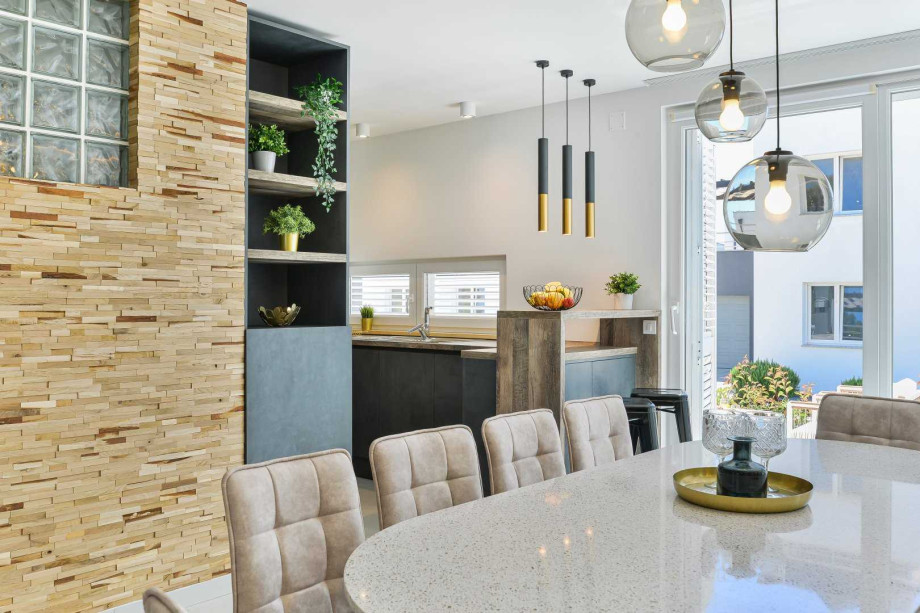 CROWONDER Villa Nika with Heated Swimming Pool, Jacuzzi and Sauna