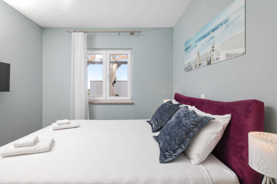 CROWONDER Sunset Apartments - Apartment A1 with Jacuzzi and Sea View