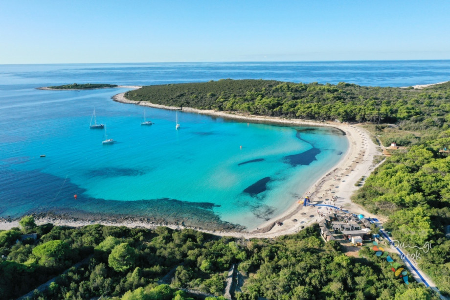 Sakarun beach, Foto by: Sali Tourist Board www.dugiotok.hr