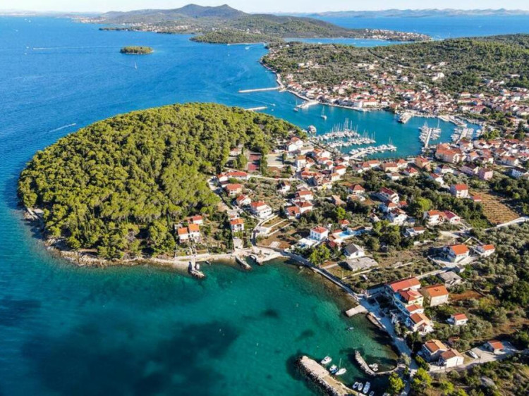 Panorama- wyspa Ugljan- czterogodzinny rejs żaglowcem