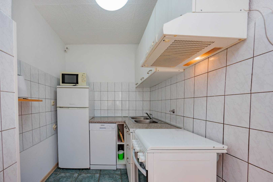 Crowonder Lucky Holiday House  with Swimming Pool