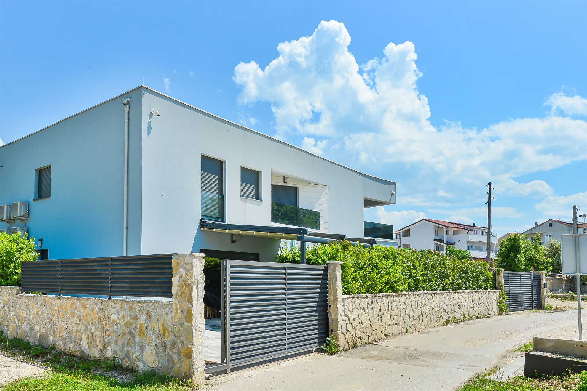 CROWONDER Adriatic Prémium Villa Vodice a strand közelében