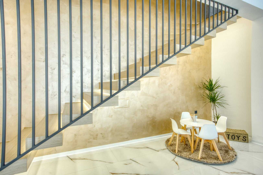 CROWONDER Villa Elena with Two Swimming Pools and Sauna