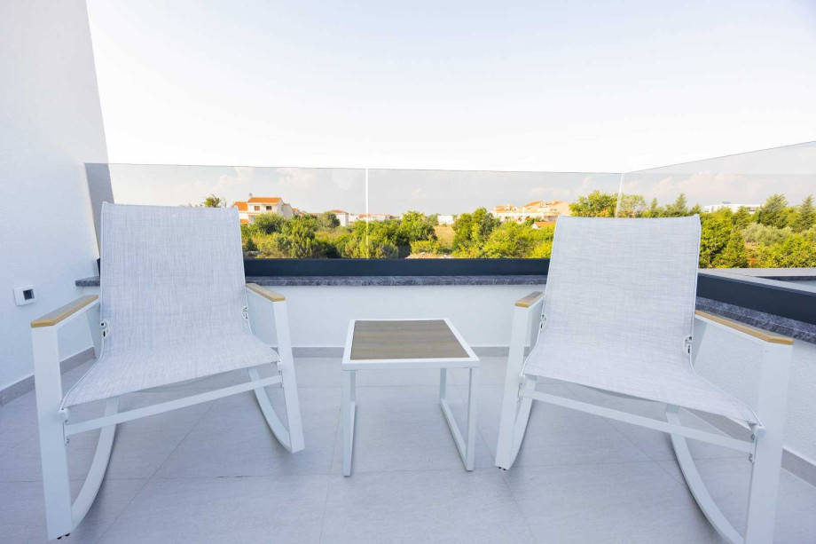 CROWONDER Villa Elena with Two Swimming Pools and Sauna