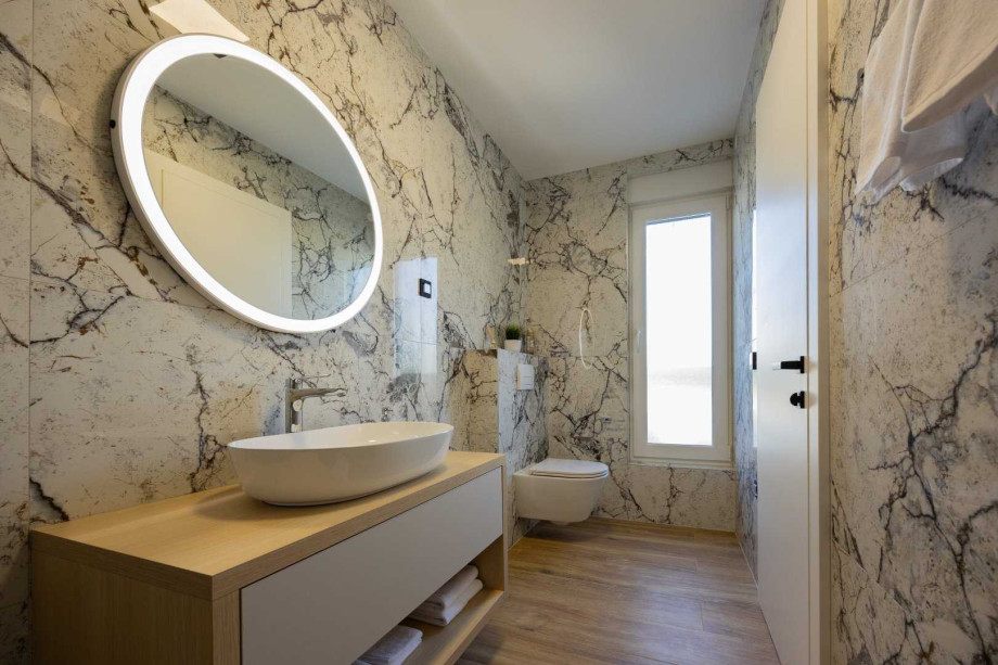 CROWONDER Villa Elena with Two Swimming Pools and Sauna