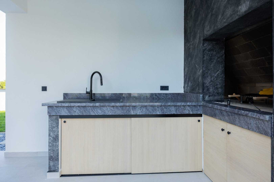 CROWONDER Villa Elena with Two Swimming Pools and Sauna