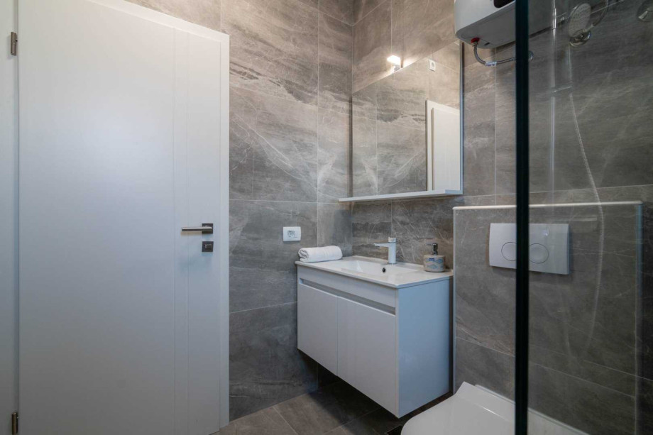 Crowonder Luxury Pag Apartments-  with Seaview Ap. A1