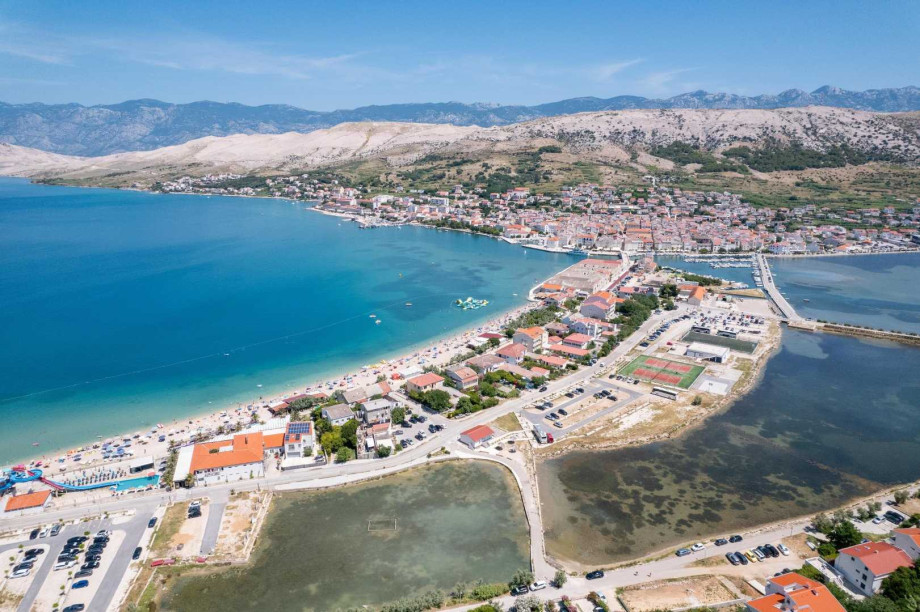 Crowonder Luxury Pag Apartments -  with Seaview Ap. A3