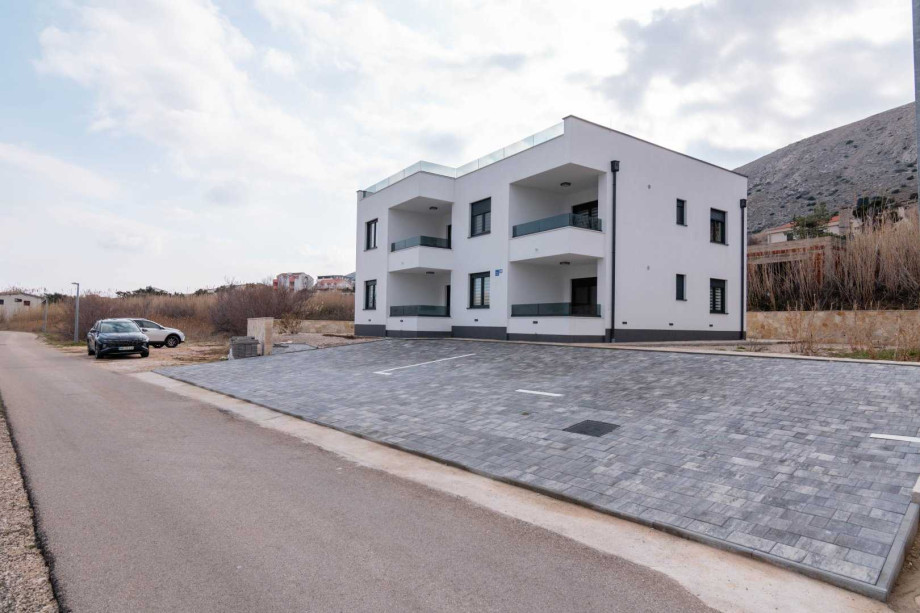 Crowonder Luxury Pag Apartments -  with Seaview Ap. A3