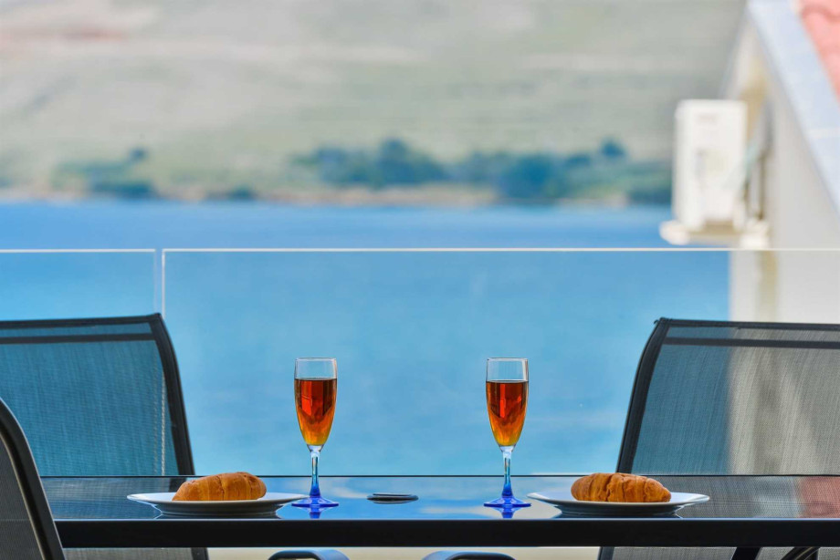 CROWONDER Pag View Apartments- Apartment A1 with Seaview