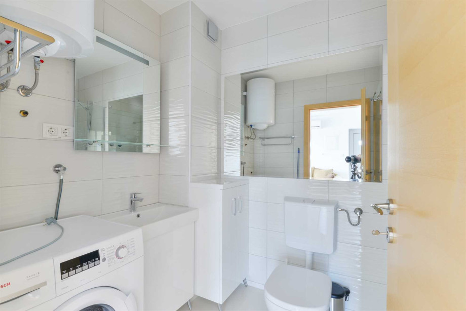 CROWONDER Pag View Apartments- Apartment A1 with Seaview