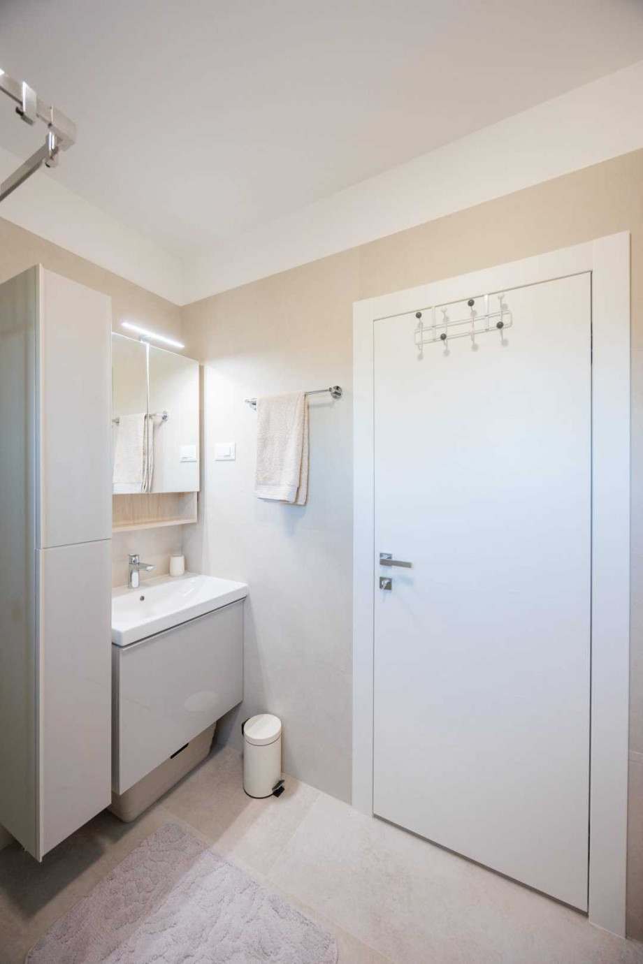 CROWONDER Blue Premium Apartment with Seaview