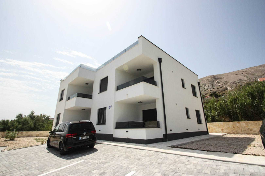 Crowonder Luxury Pag Apartments -  with Seaview Ap. A2