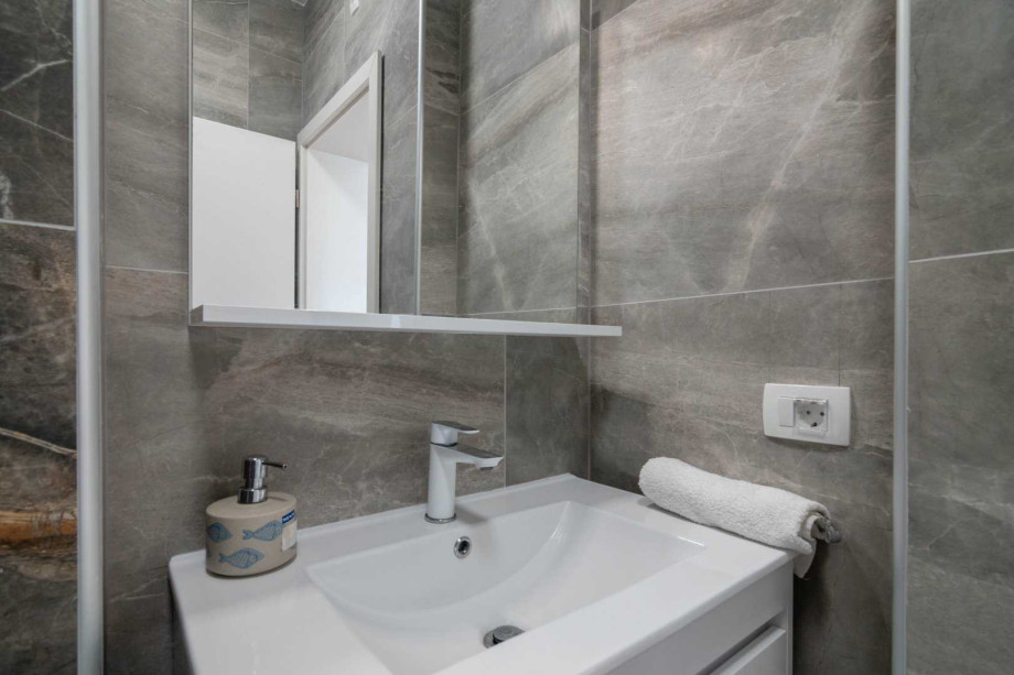 Crowonder Luxury Pag Apartments -  with Seaview Ap. A2