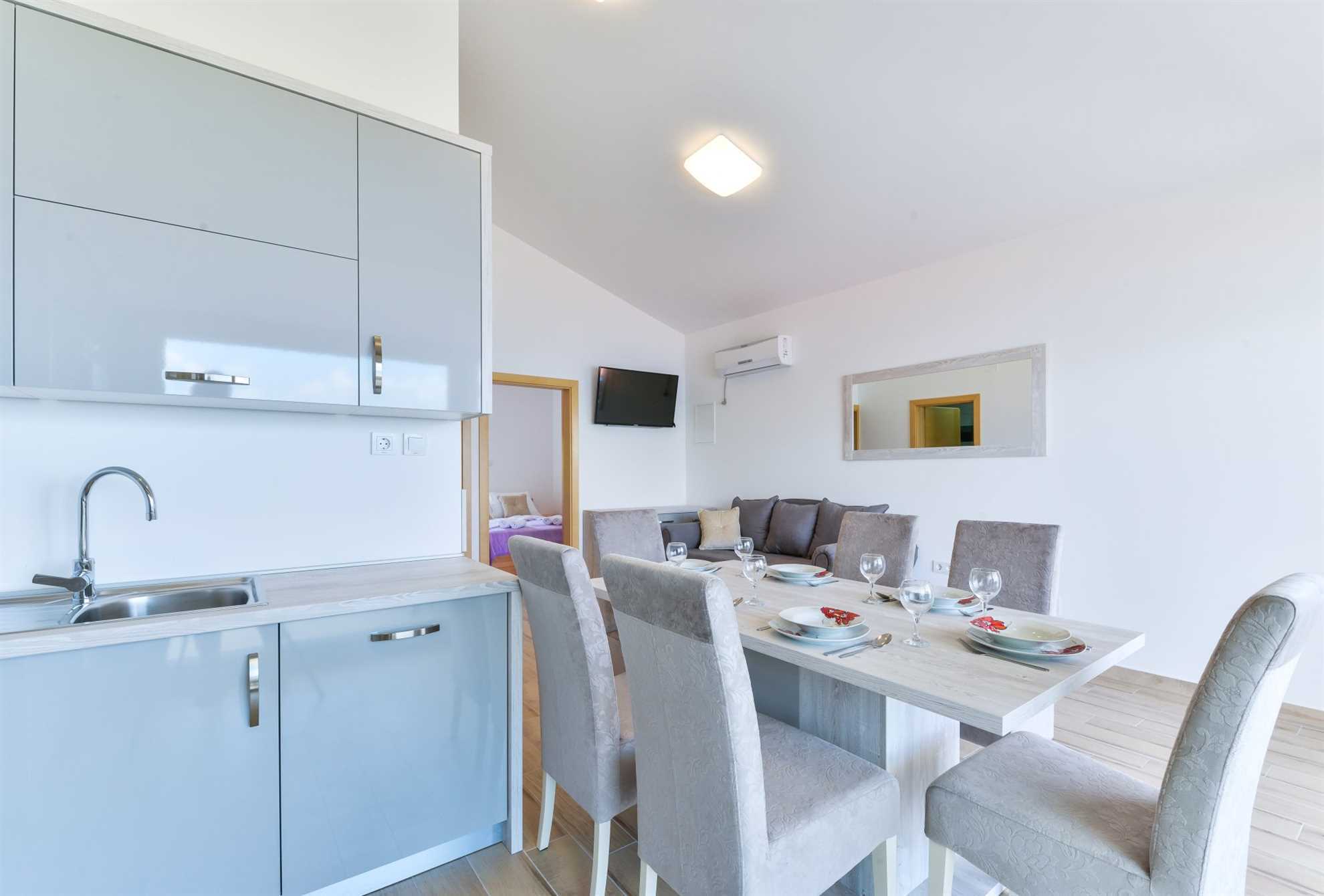 CROWONDER Pag View Apartments- apartament A2 z widokiem na morze