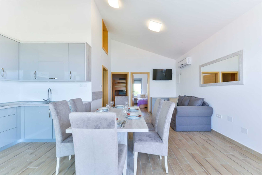 CROWONDER Pag View Apartments- Apartment A2 with Seaview