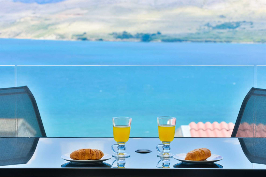 CROWONDER Pag View Apartments- Apartment A2 with Seaview