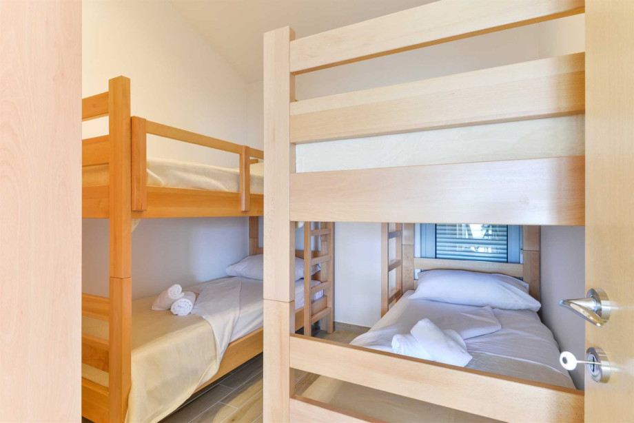 CROWONDER Pag View Apartments- Apartment A2 with Seaview