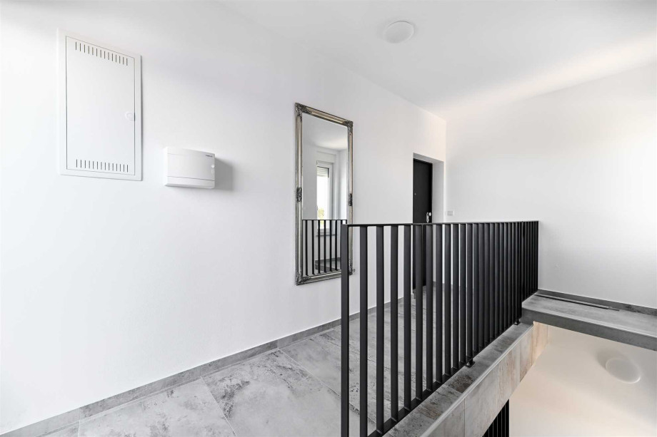 CROWONDER Apartment M&M Sky View with Swimming Pool A3