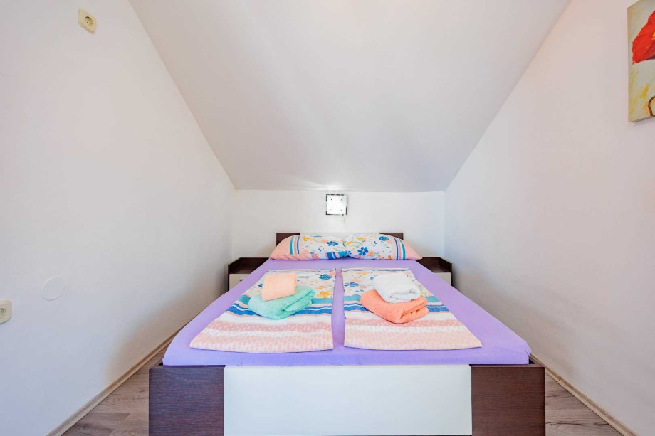 Crowonder Lucky Apartment A5  with Swimming Pool