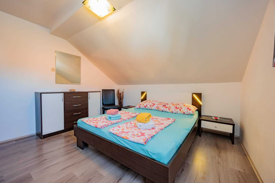 Crowonder Lucky Apartment A5  with Swimming Pool