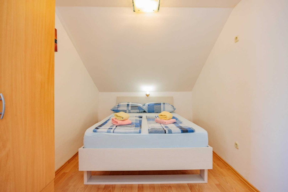 Crowonder Lucky Apartment A5  with Swimming Pool