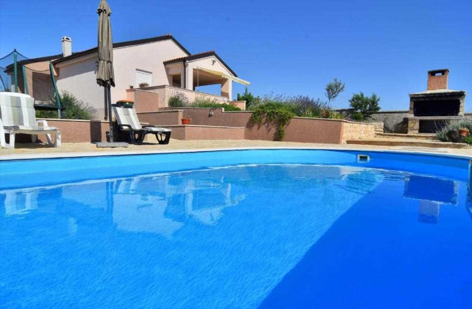 CROWONDER Holiday House Lavandula