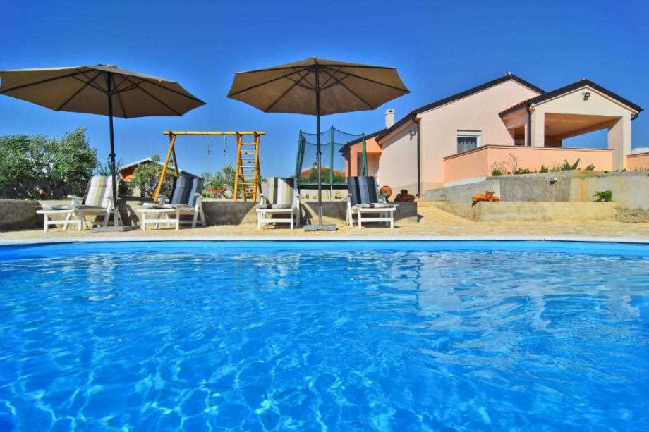 CROWONDER Holiday House Lavandula