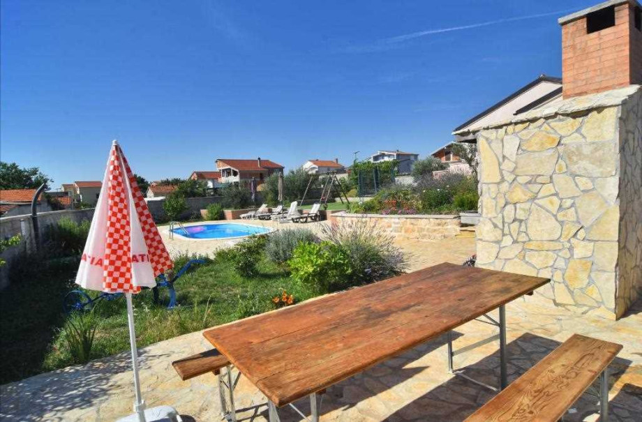 CROWONDER Holiday House Lavandula