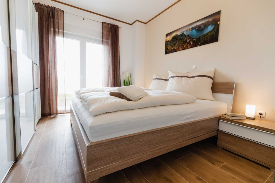 CROWONDER Beachfront Reiterer Vila V3 with Jacuzzi
