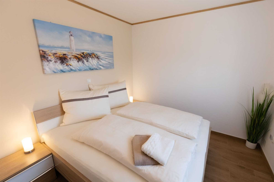 CROWONDER Beachfront Reiterer Vila V1 with Jacuzzi