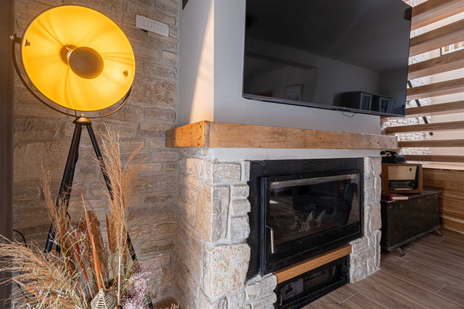 CROWONDER Villa Olive garden Platinum with swimming pool and jacuzzi