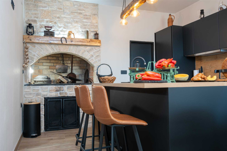 CROWONDER Villa Olive garden Platinum with swimming pool and jacuzzi