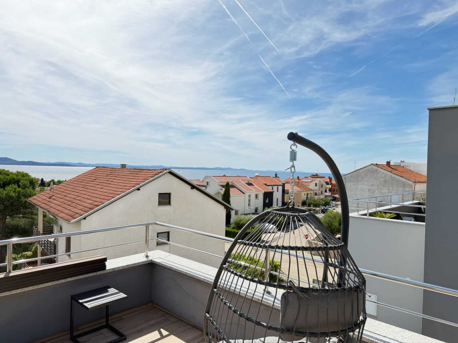 CROWONDER Zadar Villa Idassa villa with Heated Swimming Pool and Jacuzzi