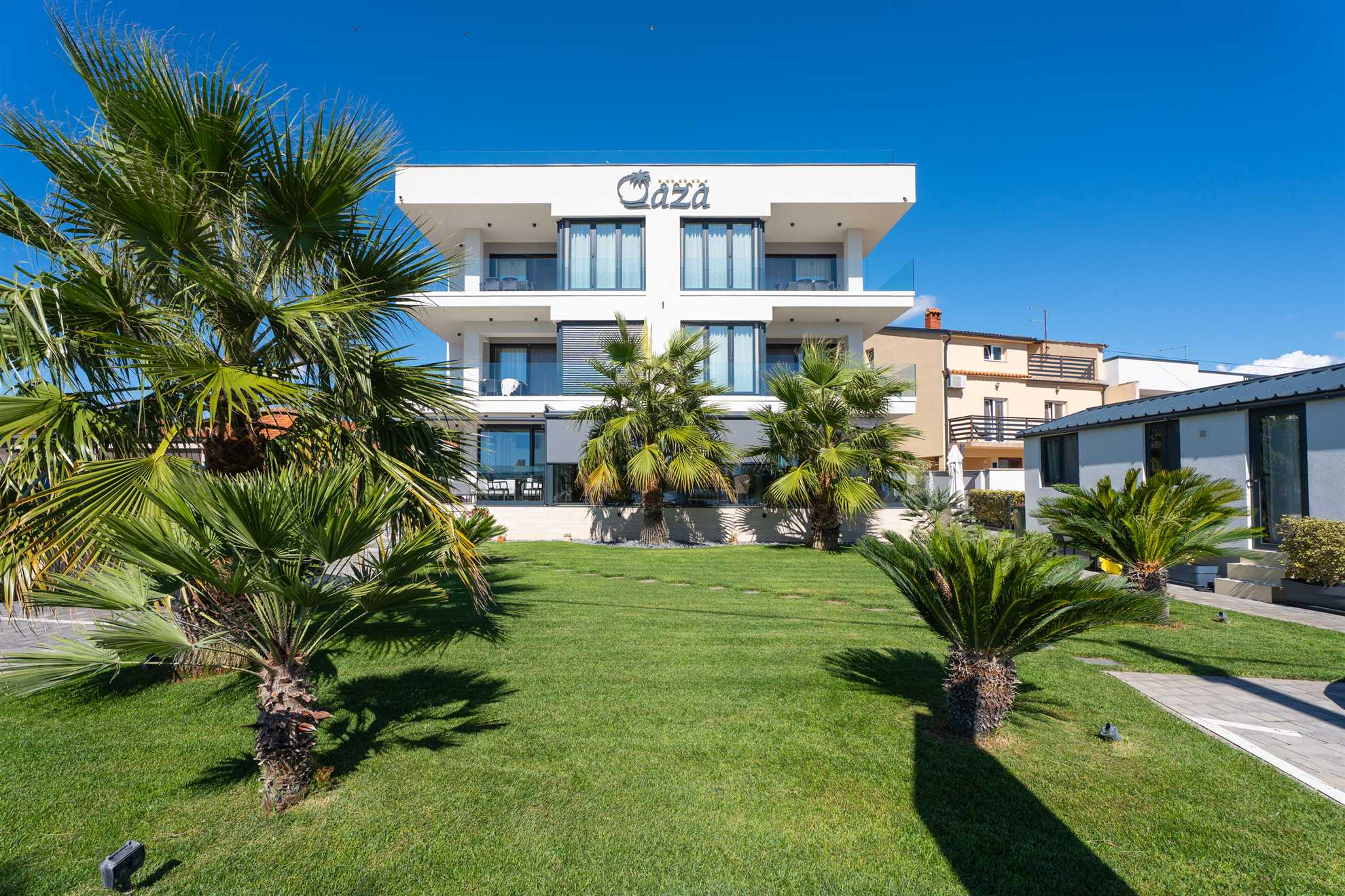Crowonder Apartments & Rooms Oaza- Room R101