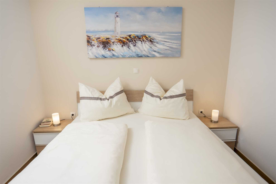 CROWONDER Beachfront Reiterer Vila V1 with Jacuzzi