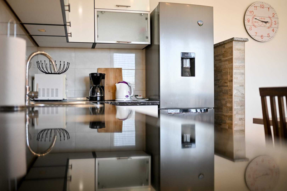 CROWONDER Sun & Fun Apartaments with Swimming Pool- Apartment Sunny Morning for 10 people
