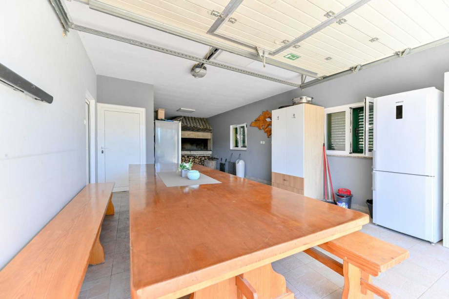 CROWONDER Sun & Fun Apartaments with Swimming Pool- Apartment Sunny Morning for 10 people